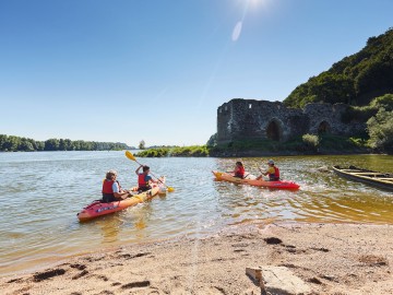 Canoës sur la Loire - Lieu-dit au Cul du Moulin à Champtoceaux - Anjou Base nautique L.A Kayak
